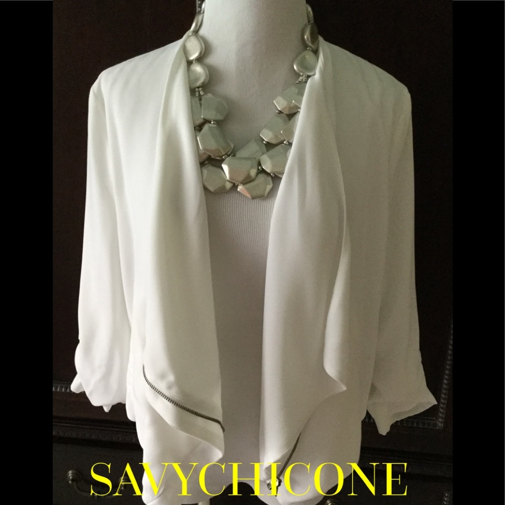 🌸GORGEOUS CREPE MOTO JACKET